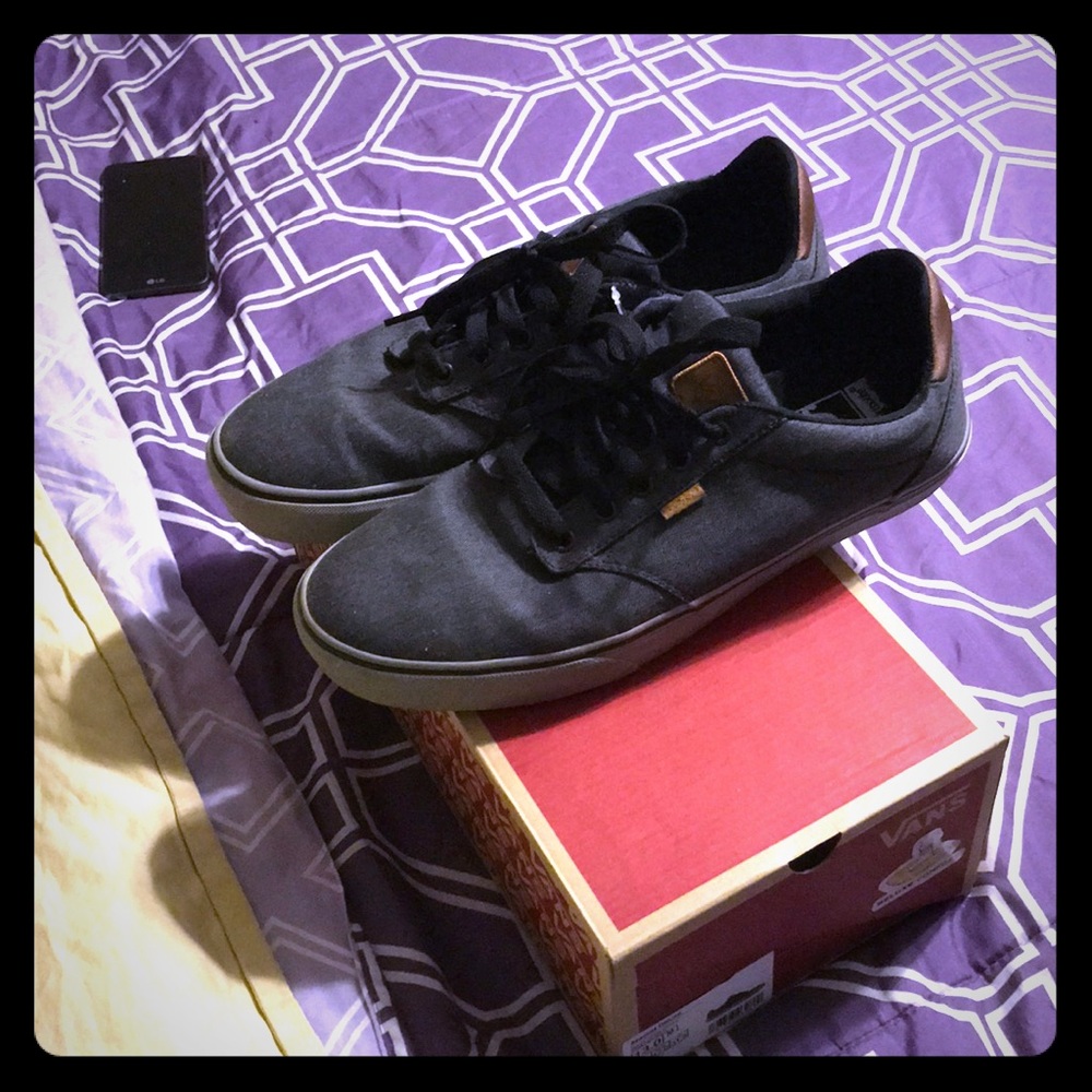Atwood Van Shoes Used
